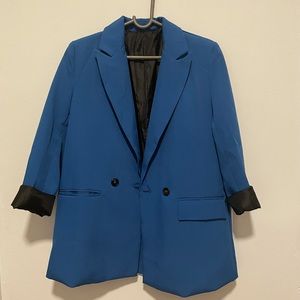 Beautiful blue boyfriend blazer